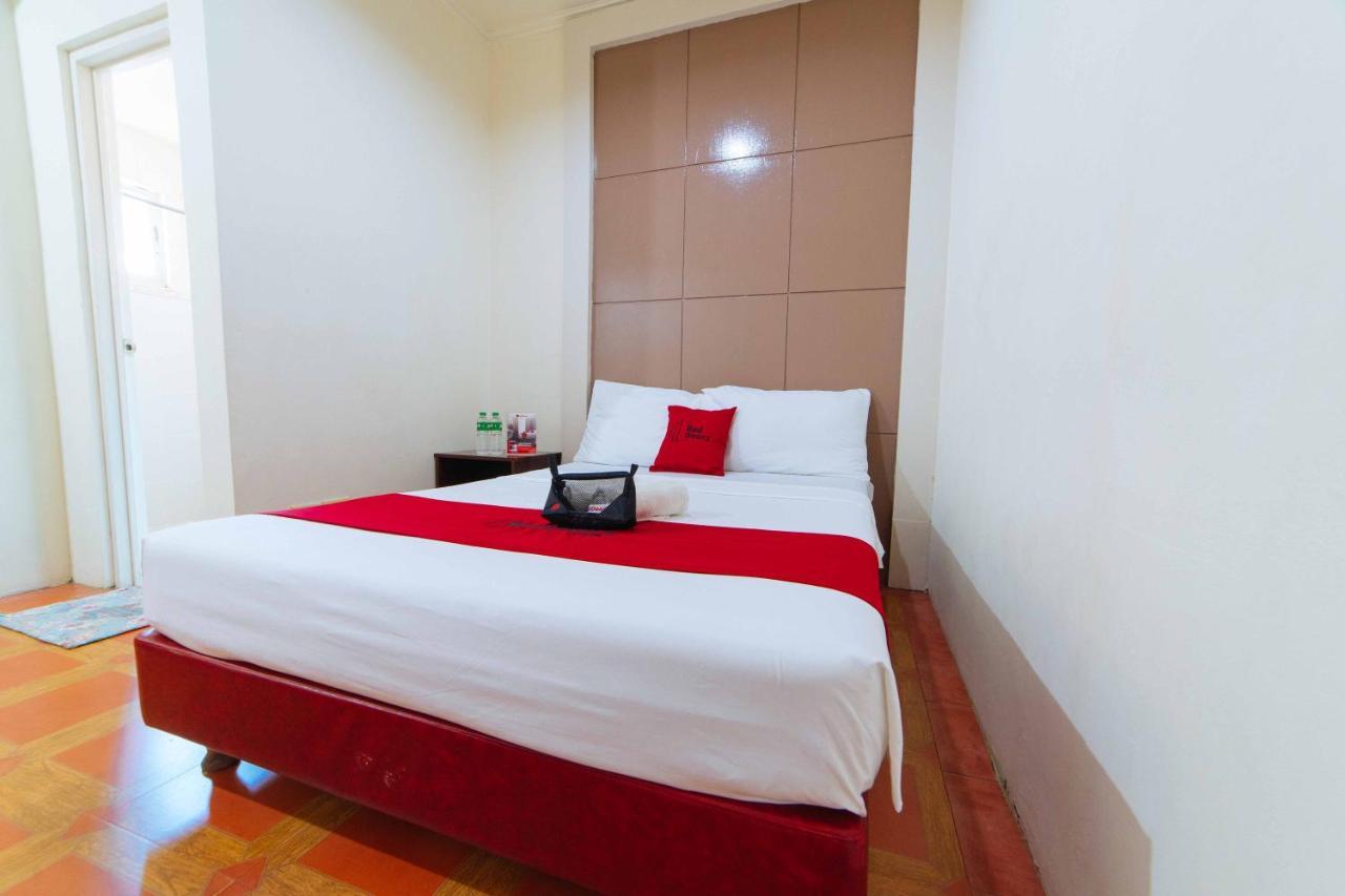 เรดดอร์ซ เนียร์ วอล์คกิ้งสตรีท อังเคเลสซิตี้ Hotel อังเฮเลส ภายนอก รูปภาพ